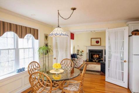 28 Quashnet Woods Drive Mashpee MA 02649