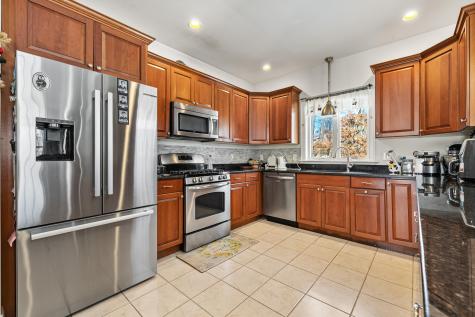 111 Sisters Circle Yarmouth Port MA 02675