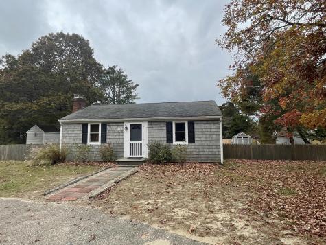 35 Iroquois Boulevard Yarmouth MA 02673