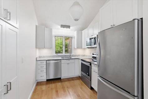 263 Seaward Falmouth MA 02536