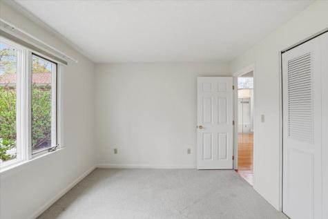263 Seaward Falmouth MA 02536