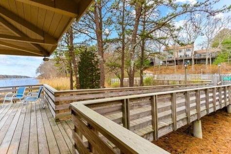 263 Seaward Falmouth MA 02536