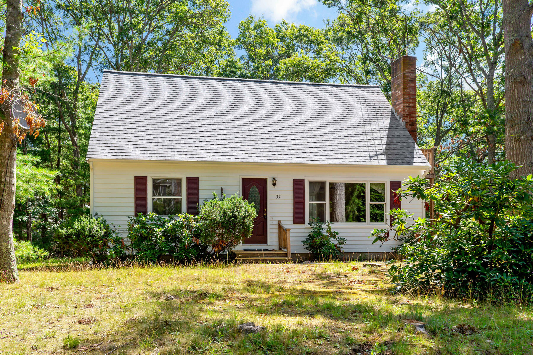 37 Redlands Road MA 02540