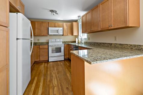 37 Redlands Road MA 02540
