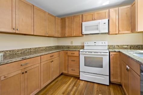 37 Redlands Road MA 02540