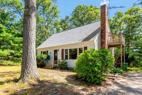 37 Redlands Road MA 02540