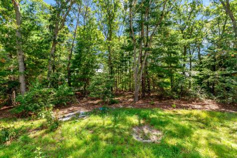 37 Redlands Road MA 02540