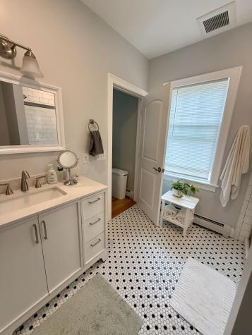 209 Bank Street Harwich Port MA 02646