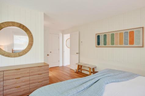 58 Munroe Avenue Oak Bluffs MA 02557