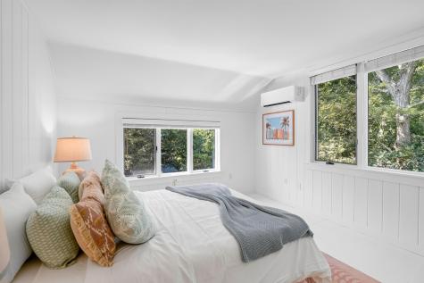 58 Munroe Avenue Oak Bluffs MA 02557