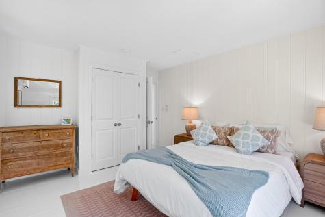 58 Munroe Avenue Oak Bluffs MA 02557