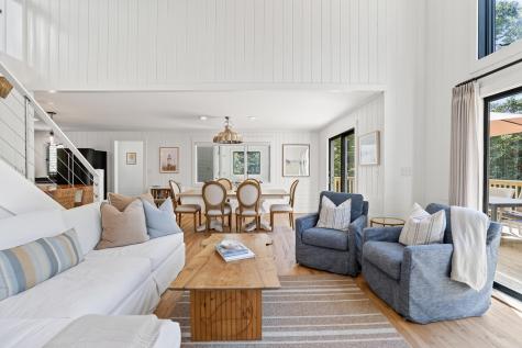 58 Munroe Avenue Oak Bluffs MA 02557