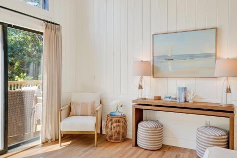 58 Munroe Avenue Oak Bluffs MA 02557