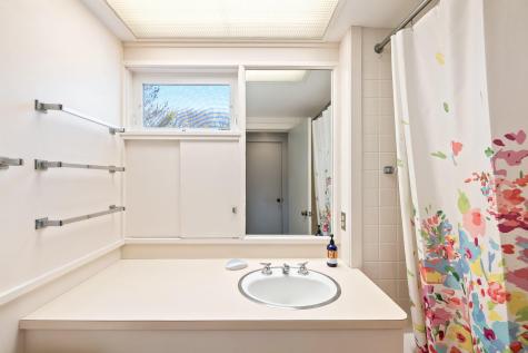 169 Penzance Road Falmouth MA 02543