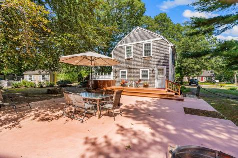 19 Rolling Acres Lane East Falmouth MA 02536