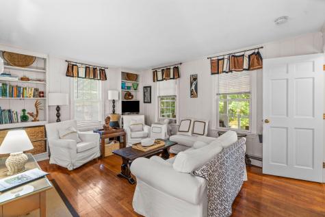 19 Rolling Acres Lane East Falmouth MA 02536