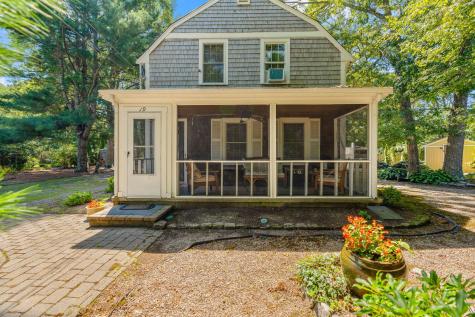 19 Rolling Acres Lane East Falmouth MA 02536