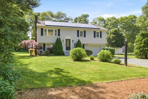 115 Knotty Pine Lane Barnstable MA 02630