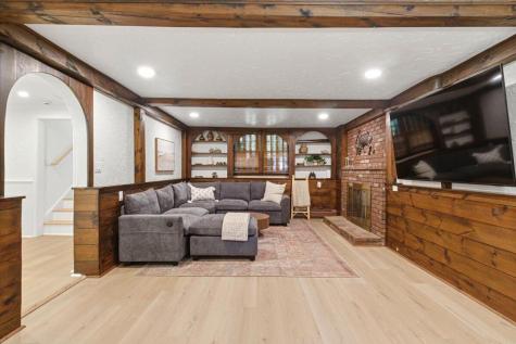 115 Knotty Pine Lane Barnstable MA 02630