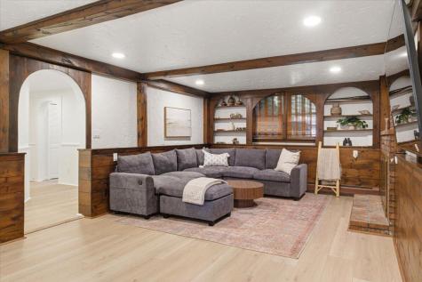 115 Knotty Pine Lane Barnstable MA 02630