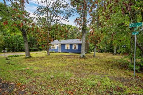 27 Avery Road Bourne MA 02559