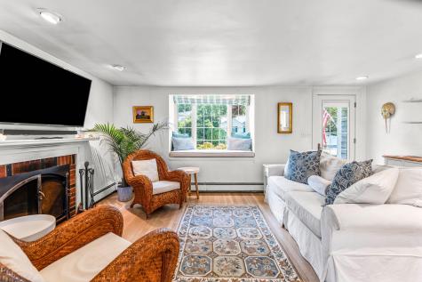 209 Greenwood Avenue Hyannis MA 02601