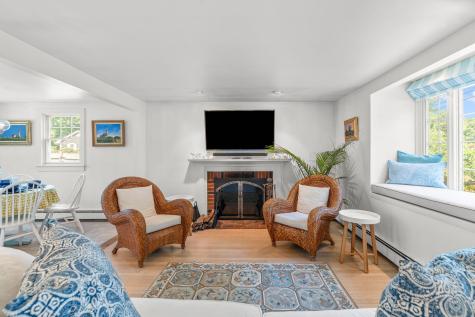 209 Greenwood Avenue Hyannis MA 02601