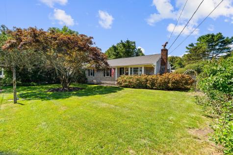 209 Greenwood Avenue Hyannis MA 02601