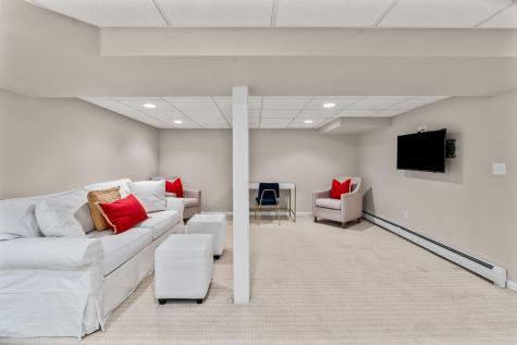209 Greenwood Avenue Hyannis MA 02601