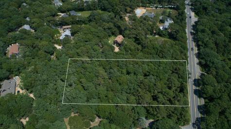 501 W. Tisbury Road Edgartown MA 02539