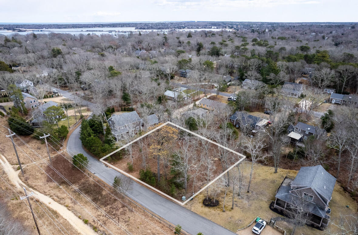 00 Tashmoo Avenue Vineyard Haven MA 02568