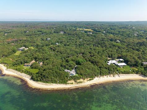 9 Beach Pebble Road Vineyard Haven MA 02568