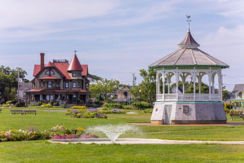 112 Dukes County Avenue Oak Bluffs MA 02557