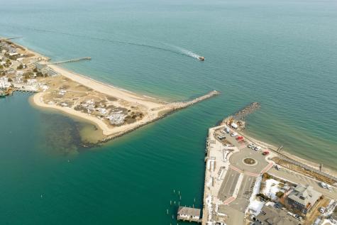 112 Dukes County Avenue Oak Bluffs MA 02557