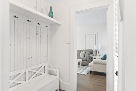 35 New York Avenue Oak Bluffs MA 02557