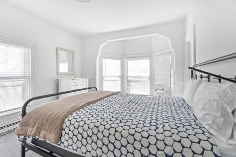 35 New York Avenue Oak Bluffs MA 02557