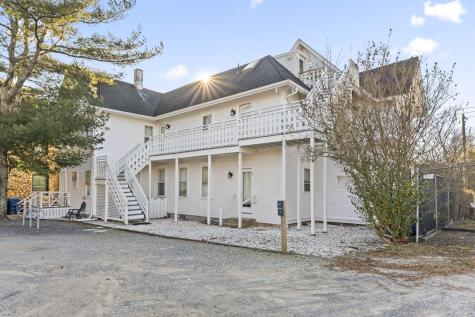 35 New York Avenue Oak Bluffs MA 02557