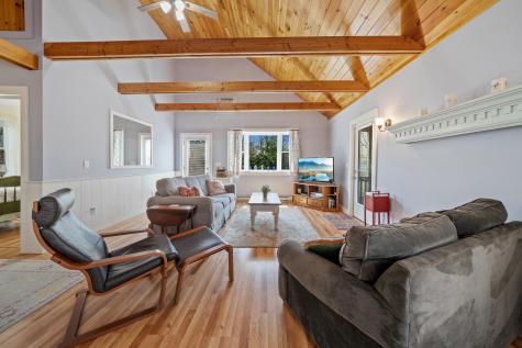 357 W Tisbury Road Edgartown MA 02539