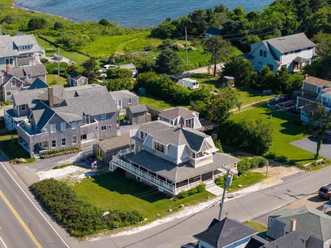 4 Canonicus Avenue Oak Bluffs MA 02557