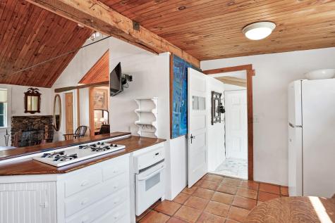 12 & 14 Maple Avenue Oak Bluffs MA 02557