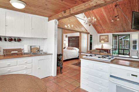 12 & 14 Maple Avenue Oak Bluffs MA 02557