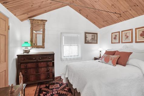 12 & 14 Maple Avenue Oak Bluffs MA 02557