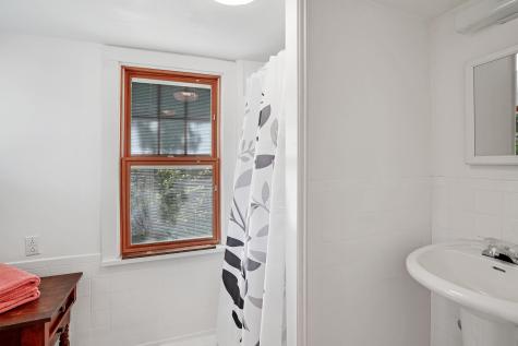 12 & 14 Maple Avenue Oak Bluffs MA 02557