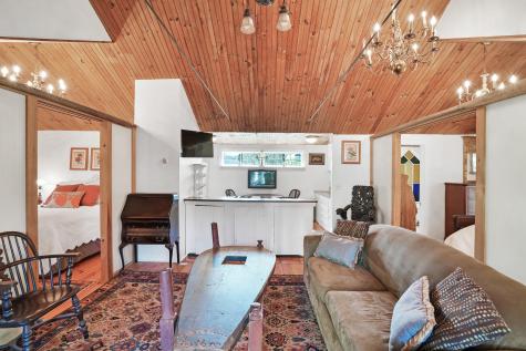 12 & 14 Maple Avenue Oak Bluffs MA 02557