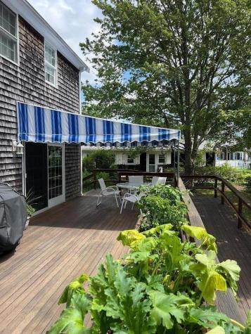 11 Macs Lane Vineyard Haven MA 02568