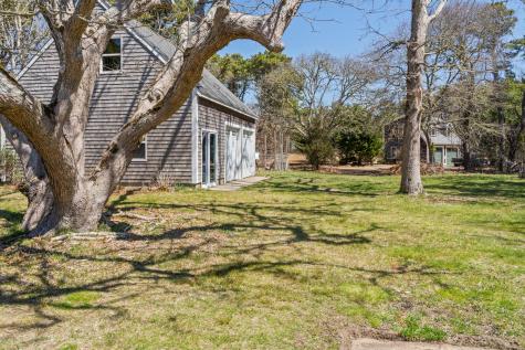 9 Sampson Avenue Edgartown MA 02539
