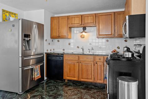 9 Sampson Avenue Edgartown MA 02539