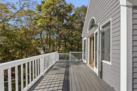 7 South Meadow Lane Oak Bluffs MA 02557