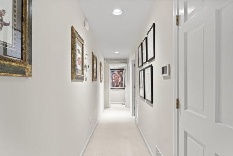 7 South Meadow Lane Oak Bluffs MA 02557