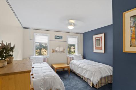 7 South Meadow Lane Oak Bluffs MA 02557